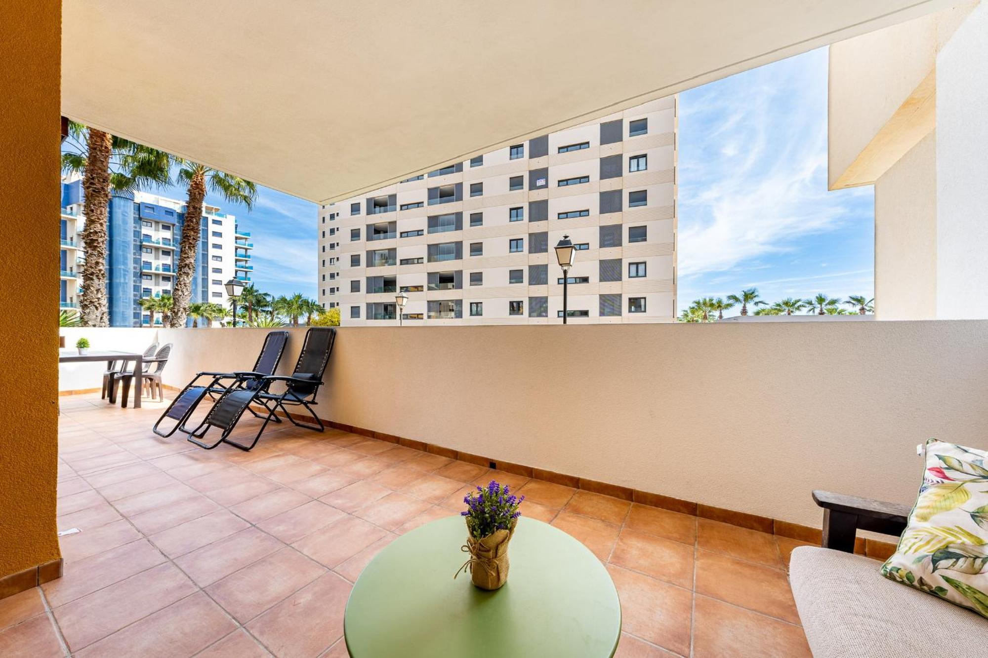 Tornado Apartamento Sunrise Torrevieja Esterno foto